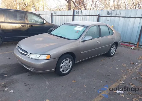 1999 Nissan Altima Gle/Gxe/Se/Se-L/Xe from USA, damaged, VIN 1N4DL01D0XC100592